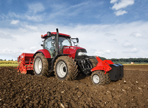 In Agritechnica, Marry IH presented the new Maxxum CVX, with transmision variable continuous