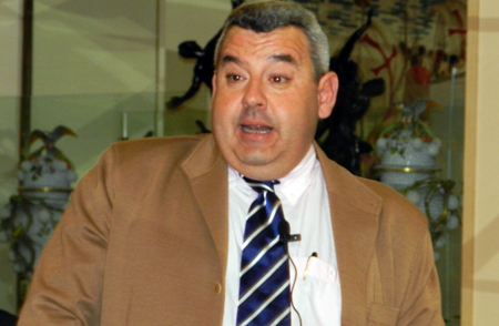 Manuel J. Sedeo, director comercial de JCB Maquinaria