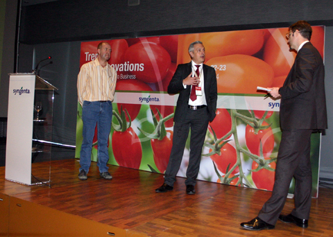 A las jornadas acudieron 120 profesionales de la distribucin, la comercializacin y la produccin de tomates