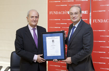 In the act has participated the first vice-president of Foundation Mapfre, Filomeno Looks...