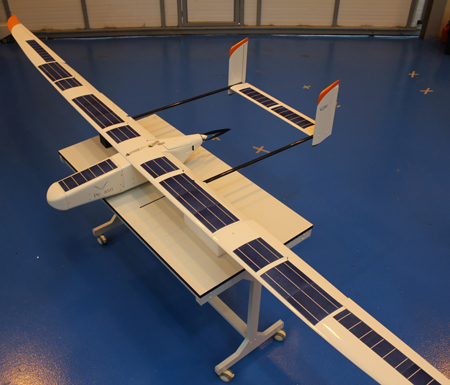Avin solar no tripulado del proyecto Pegaso