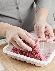 Estas normas se han elaborado para garantizar que el packaging y los materiales protejan los alimentos de microorganismos...