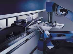 TRUMPF BendMaster, offers an automation technology which takes into account the flexibility of folding machines...