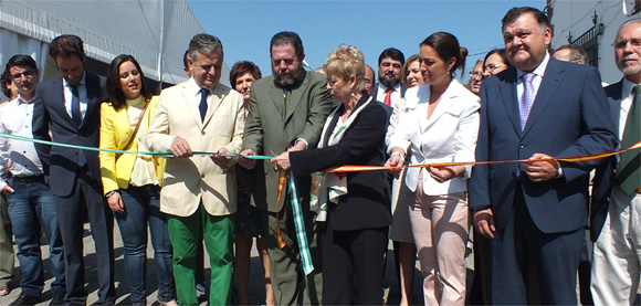 La inauguracin corri a cargo del alcalde de Montoro, Antonio Snchez Villaverde, y de la consejera de Agricultura de la Junta de Andaluca...