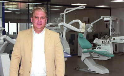 Federico Schmidt, presidente del sector Dental en Fenin