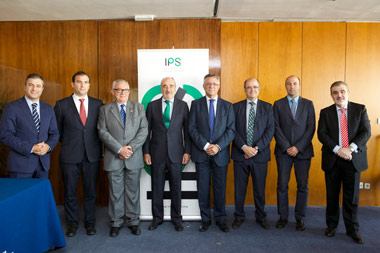 De izquierda a derecha: Fernando Gmez, Fidel Gonzlez, Juan Zafn, Jos Cabrera, Vicente Aparici, Alejandro Alonso, Manel Plana y Andreu Cruaas...