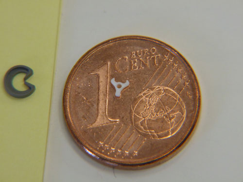 Figuras 6, 7 y 8: Ejemplos de piezas microinyectadas para aplicaciones mdicas