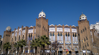 La Plaza de Toros Monumental de Barcelona fue noticia por el supuesto inters del Emirato de Qatar en construir all una Gran Mezquita...