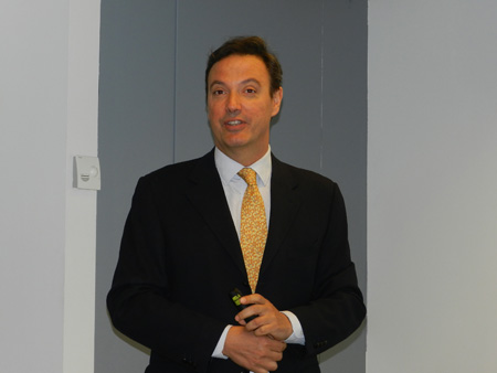 Miguel Aguirre, responsable de Riesgos en Coface y profesor del Instituto de Empresa