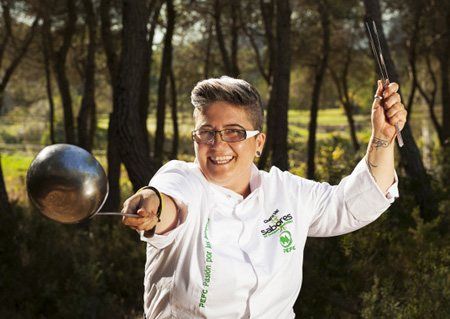 Charo Val, propietaria de La Alacena del Gourmet. Foto: Toni Porras (Diapos Estudio)