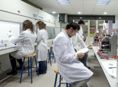 El nuevo laboratorio se sumar a los ms de 2.000 metros cuadrados de laboratorios de docencia que ya tiene IQS para sus estudios...