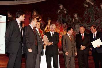 La entrega de premios corri a cargo del President de la Generalitat, Pasqual Maragall...