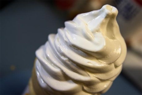 Un grupo de 85 personas describieron sus sensaciones mientras tomaban un helado de vainilla. Foto: Steven Depolo