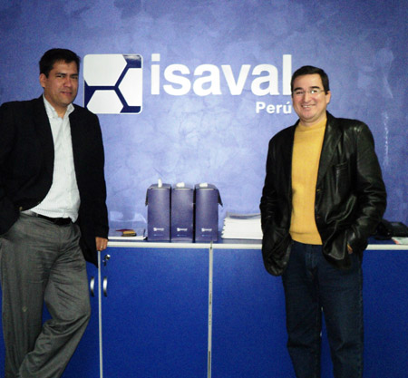 Gerente y comercial de Isaval en Lima