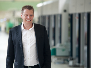 Ralf Schubert, socio gerente (rea tcnica), Gerhard Schubert GmbH