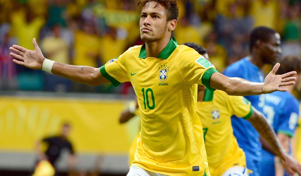 Neymar con el uniforme de Brasil (nike)