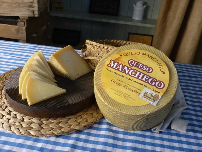 Aumentan las exportaciones de queso manchego en 2018 en medio milln de kilos