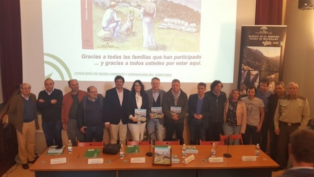 21 familias ganaderas de Grazalema, recogen sus vivencias en un libro