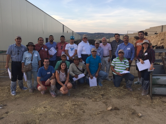 Gen�tica Espa�ola, junto con el IMIDA, INIA y ACRIMUR, celebran el: �Curso Te�rico-Pr�ctico de Manejo Caprino, Reproducci�n e Inseminaci�n Artificial�