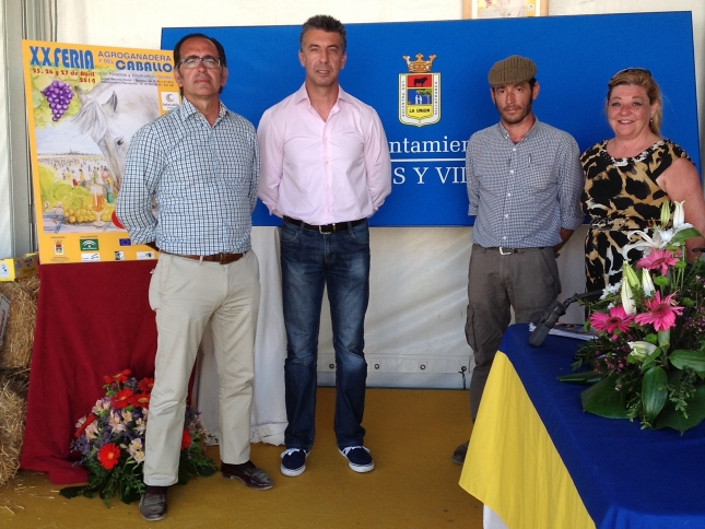 EXPOSICI�N DE LA RAZA FLORIDA EN LOS PALACIOS Y VILLAFRANCA. SOLIDARIDAD DE LOS GANADEROS POR UNA GRAN CAUSA