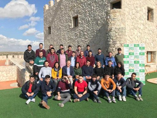 JOVENES COOPERATIVISTAS 1- WEB