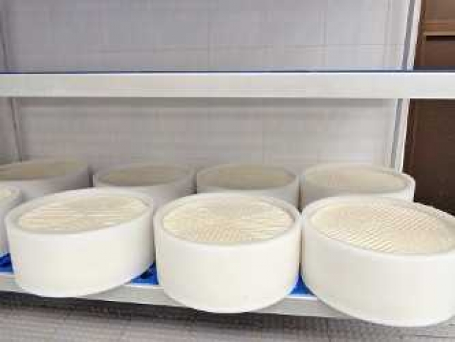 Espaa acumula 44 solicitudes de almacenamiento privado de queso y mantequilla por la pandemia del coronavirus.