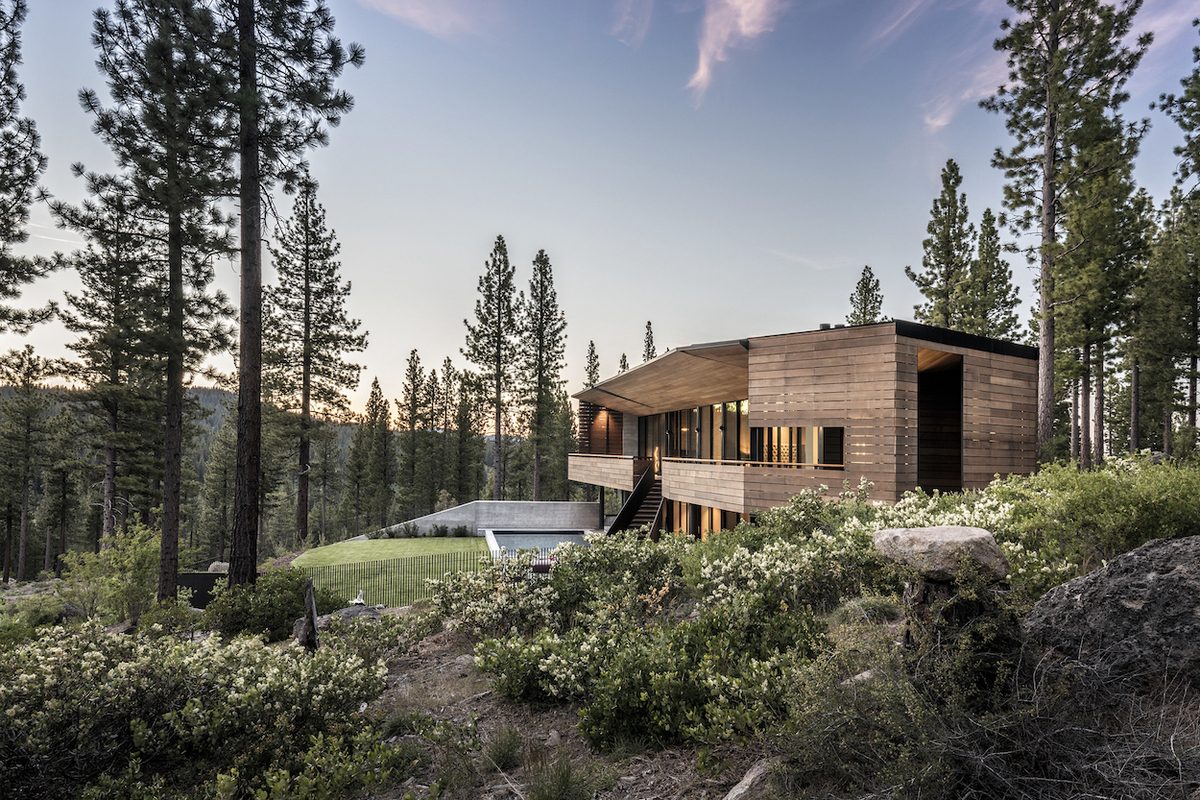 Casa Viewfinder en Truckee, California, por Faulkner Architects