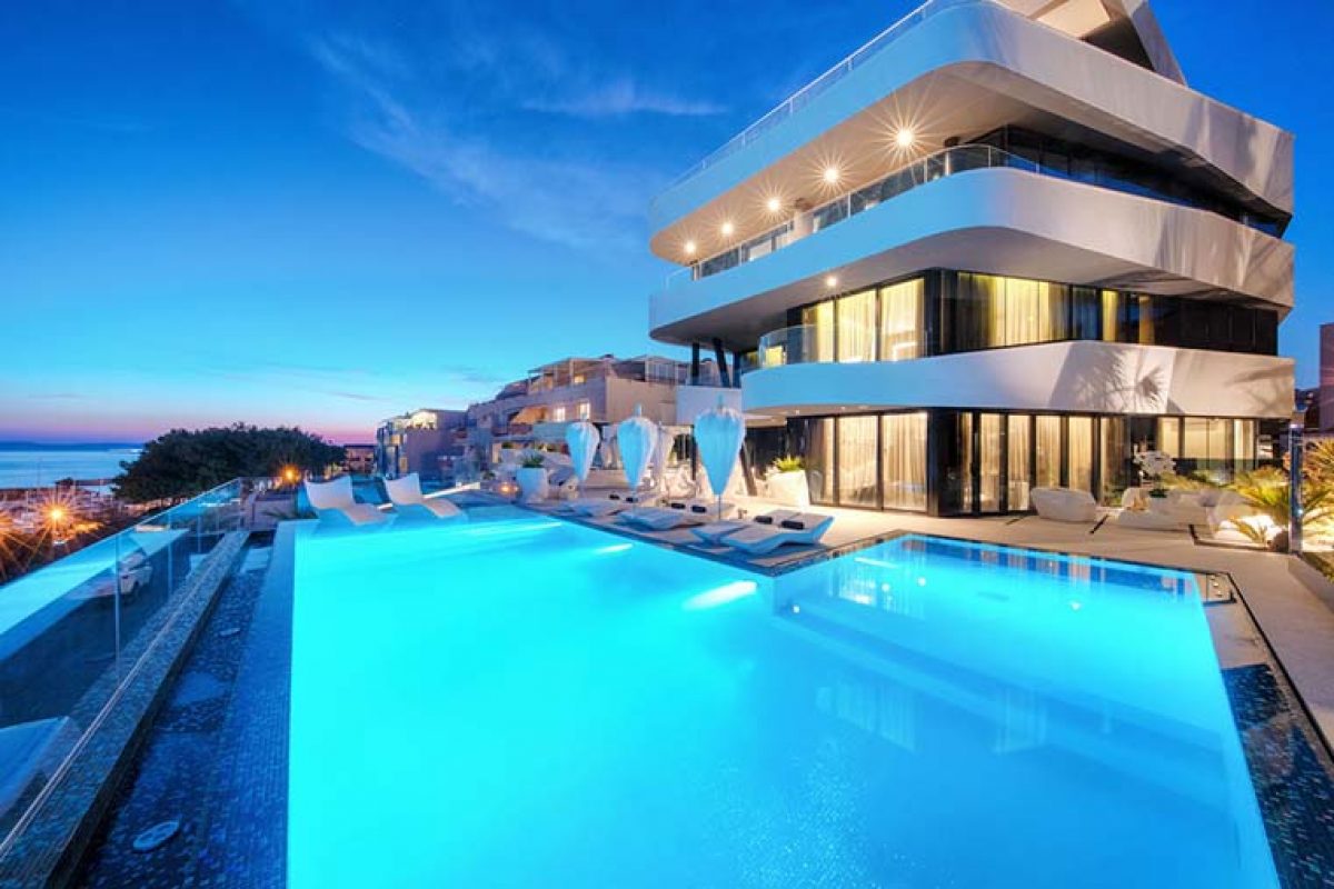 Vondom amuebla el lujoso y sofisticado hotel Posh en Split, Croacia
