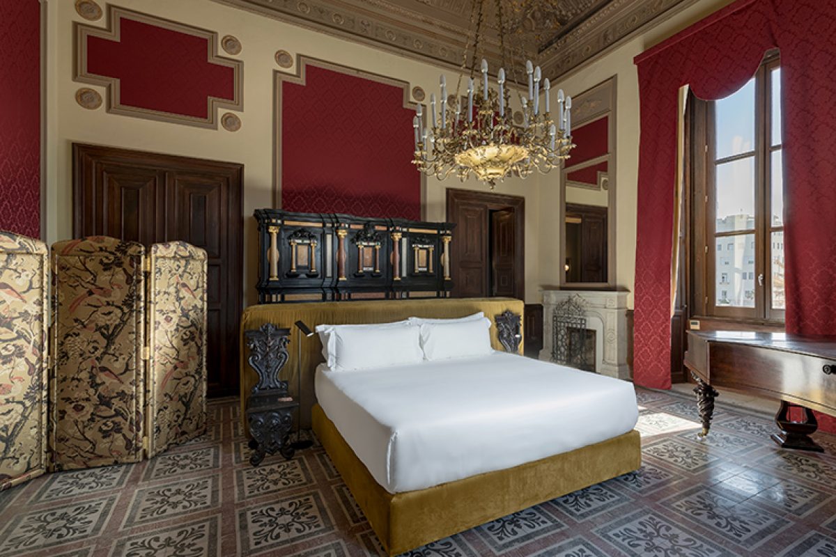 Un espectacular palacio siciliano para el nuevo Hotel Room Mate Andrea de Kike Sarasola