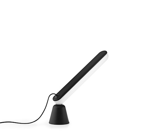 502125_acrobat_table_lamp_black_4