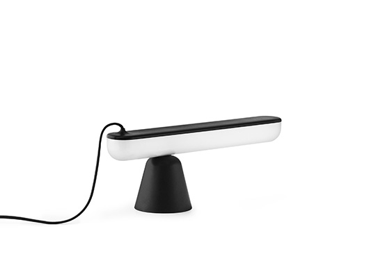 502125_acrobat_table_lamp_black_9