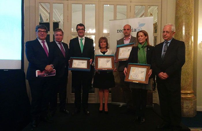 21 Premio-Recyclia-22Dic2015